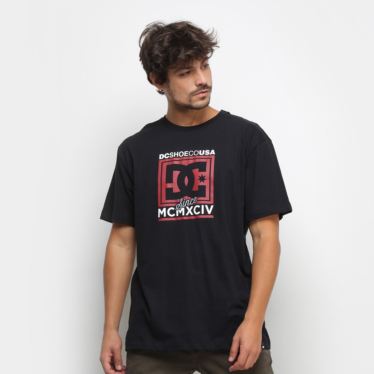 camiseta dc shoes painted rock preta